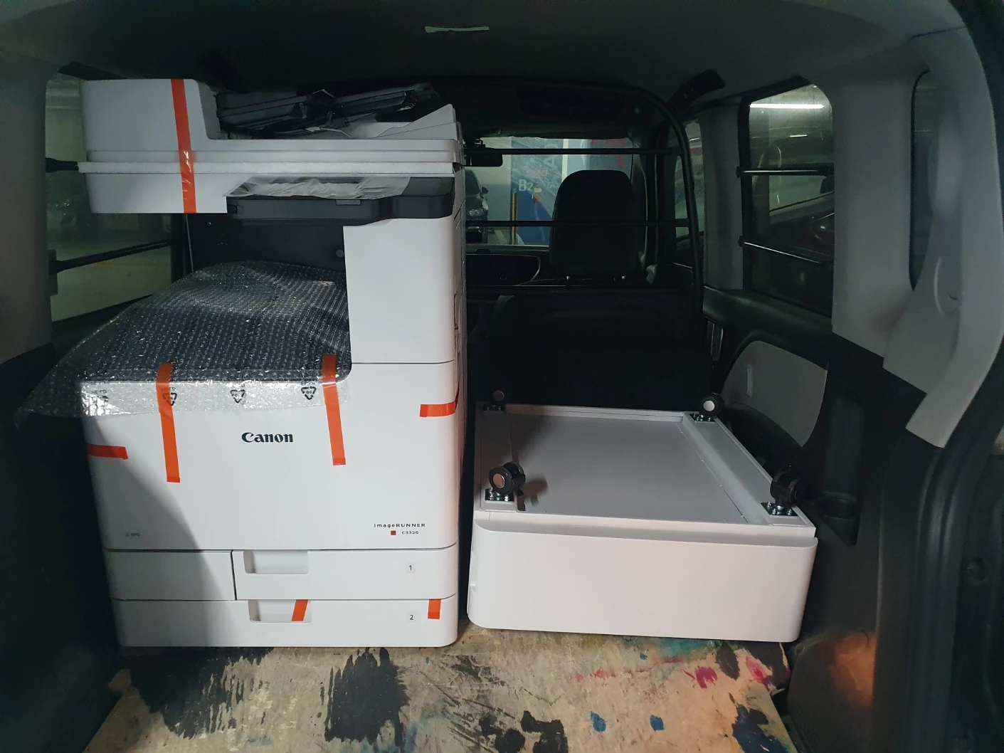 충주 캐논 C3326 복합기 운반 모습