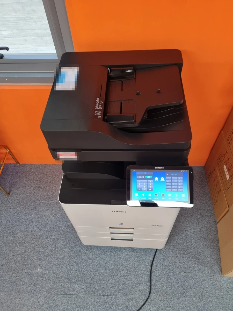 삼성 X7500LX 상단 ADF와 터치패널
